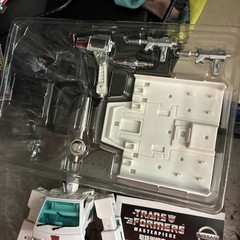 Transformers masterpiece MP-30 Ratchet Authentic, Not KO