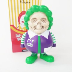 Ron English Popaganda X Secret Base Mc Supersized Skullhead Green 4″ Mindstyle
