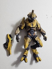 MCFARLANE HALO REACH SERIES 4 ELITE GENERAL GOLD/YELLOW