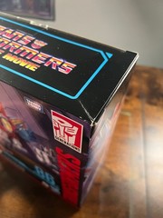 Hasbro 86-12 Transformers The Movie Studio Series Coronation Starscream (sealed)