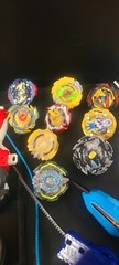 Beyblade Lot Beyblade Burst/Beyblade Metal Fusion Hasbro Takara Buyer Takes ALL