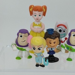 Toy Story 4 Figures Minis Ultimate Friends | 100 Years of Laughter Mix Lot of 11