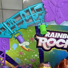 MLP My Little Pony Equestria Girls Rainbow Rocks Mane Event Stage With Dolls!