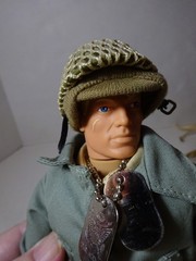 1996 Hasbro GI Joe Classic Collection 12″ Soldier w/Gear Dog Tags Complete G23a