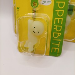 Smiski Figures Zipper Bite Japan Zipper Accessory Glow In The Dark Set of 4