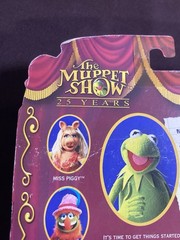 Palisades The Muppet Show Kermit the Frog ToyFare Exclusive 25 Years Damaged