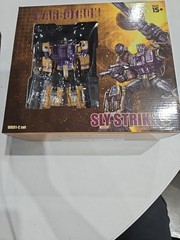 WB01-C Set Sly Strike Warbotron