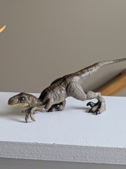 Mattel Jurassic Park World Legacy Velociraptor + Cage Dinosaur Dominon Lot
