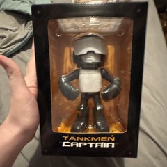 Ultra-rare Newgrounds Tankmen signed box figure
