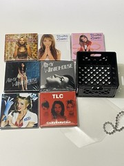 MGA Miniverse Real Music-Vinyl-7 Records-Britney Spears-Amy Winehouse-TLC-Blink
