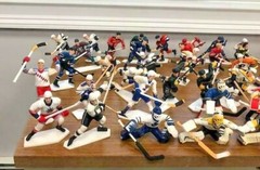 JUST IN UPDATED93 -2000 BULK AUCTIONS NHL Hockey Starting Lineup LOOSE PICK ONE