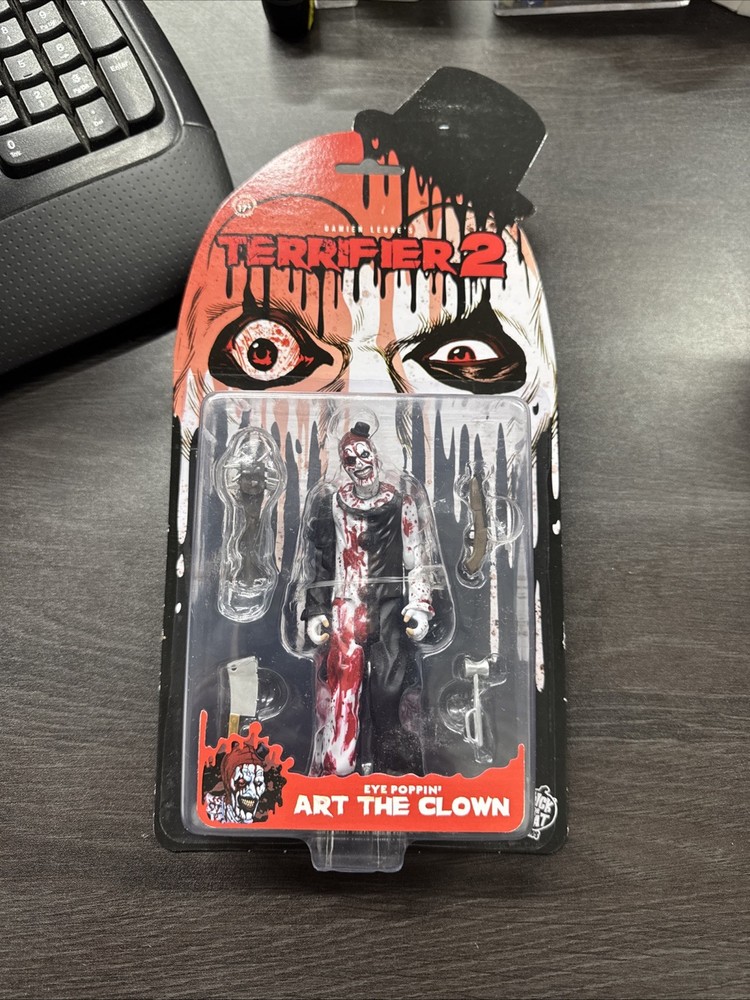 Terrifier 2 – Art the Clown with Eye Popping Action 5″ Figure, New