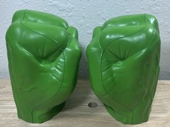 Hasbro Marvel Avengers Incredible Hulk Foam Fist Smash Hands – Green – 2023