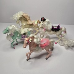 VTG 1980s Enchanted Kingdom Horses Valentine/ Winter Bride /Bouquet /Nina & Comb