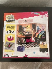 MGA Miniverse Real Music Record Shop With Exclusive Fender Guitar NEW