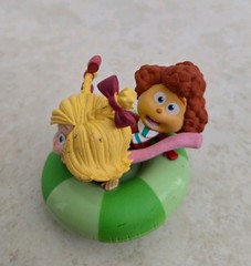 Dr Seuss The Grinch Cindy Lou Groopert Snowtube Toy Snowtube Only Figure