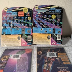Star Trek The Next Generation Lot Benzite + Dathon 1993 Playmates Plus 2 Comics