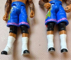 2013 Mattel WWE Basic Battle Pack 37 JIMMY & JEY USO Bloodline Blue Trunks