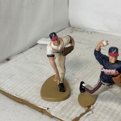 Lot Of 4 Figures 1989 Babe Ruth & Gehrig Yankees & 2000 Millwood & Maddux Braves