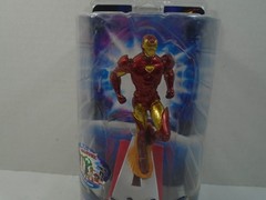 2009 MONOGRAM–MARVEL UNIVERSE–IRON MAN FIGURE (NEW) SERIES 1