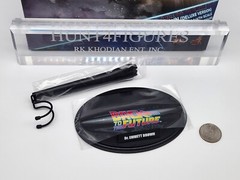 Hot Toys MMS610 BTTF II Doc Brown action Figure’s 1/6 Base Stand Only