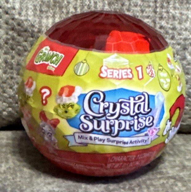 Crystal Surprise! The Grinch Pack Series 1. Red Ball. NEW AND SEALED!