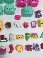 Shopkins Lot of 100 Pieces Moose Children Toy Figures Bags Baskets Crates