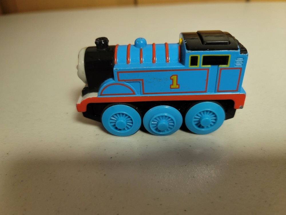 Thomas Wooden Railway Battery Powered Thomas Himself Fisher Price