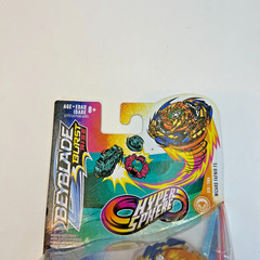 BEYBLADE BURST RISE “HYPER SPHERE” LAUNCHER PACK – WIZARD FAFNIR F5
