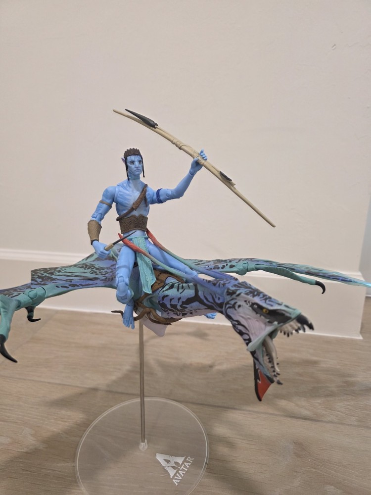 Jake Sully And Ikran/banshee Avatar McFarlane Action Figure World Of Pandora