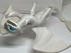 2018 How To Train Your Dragon Light Fury Figure Dreamworks Spin Master
