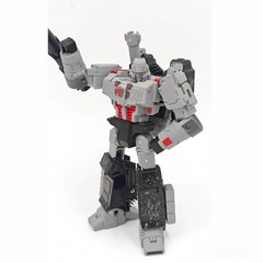 IDW Head Armor Weapon Upgrade Kit For Siege Megatank 3D Printing