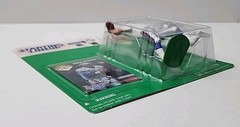 Starting Lineup [SLU] Lot/Bundle – Joe Montana & Drew Bledsoe – 1995 Edition