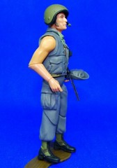 1:18 Ultimate Soldier Vietnam U.S Army Tanker Operator Driver Crew Gunner Figure