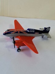 Disney Pixar Planes Bulldog Diecast Mattel X9467 (4″in. L × 1.5″in. H)