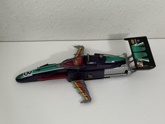 M.A.S.K. BUZZARD COMPLETE w/ Box, Inserts, Miles & Maximus Mayhem Kenner MASK