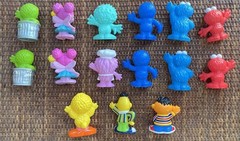 Sesame Street Workshop Hasbro Lot of 15 3″ Plastic Figures (Assorted) 2013-2018