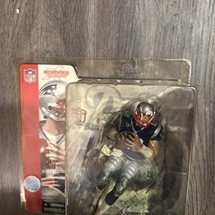 MCFARLANE TOM BRADY Rookie PATRIOTS BLUE JERSEY SNOW BASE Ultra Rare NIB