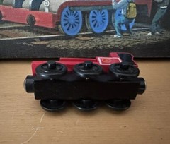 1998 Learning Curve Britt Allcroft Wooden Thomas Train Skarloey!