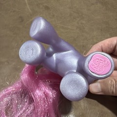 My Little Pony G3 PETAL BLOSSOM 2002 Hasbro Long Styled Pink Tinsel Hair