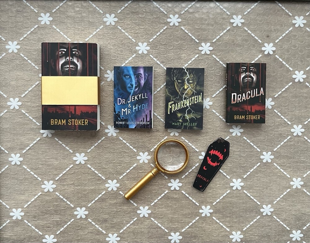 Zuru Mini Brands Books Series 2 Luxury DRACULA w/Blood 🩸 Horror Bundle