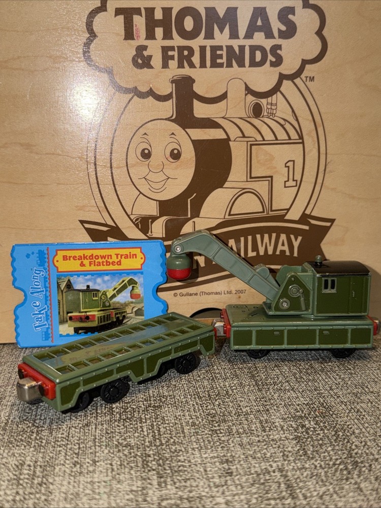 BREAKDOWN TRAIN CRANE ! THOMAS FRIENDS TRAIN Diecast TAKE N PLAY ALONG Card