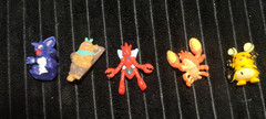 24 pc 1 inch miniature Pokémon + 3 balls
