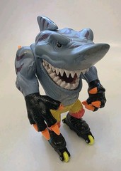 VINTAGE 1994 MATTEL STREET SHARKS BLADES ACTION FIGURE STREEX ROLLER TOY NICE