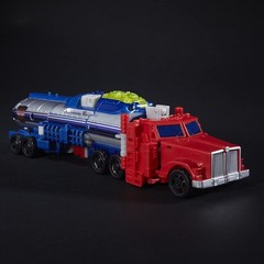 Voyager Optimus Prime and Diac | Transformers Generations Titans Return Hasbro