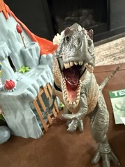 TERRA -By Battat Jungle Expedition Lava Mountain T.Rex Adventure Playset 🦖