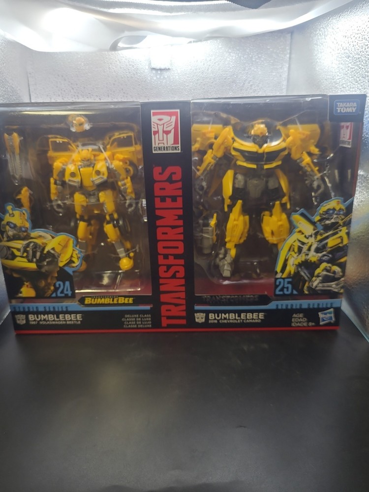 Hasbro E4688 Transformers Studio Series 24 & 25 Deluxe Class BUMBLEBEE Pack of 2