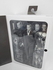 ULTIMATE VINCENT PRICE (BLACK & WHITE) 7″ inch Action Figure Neca