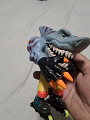 VINTAGE 1994 MATTEL STREET SHARKS BLADES ACTION FIGURE STREEX ROLLER See Pics