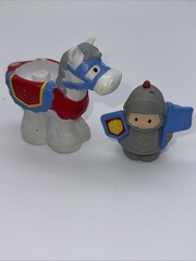 2003 Fisher Price Little People Castle Sir Lance-a-Little Knight and Horse Marks